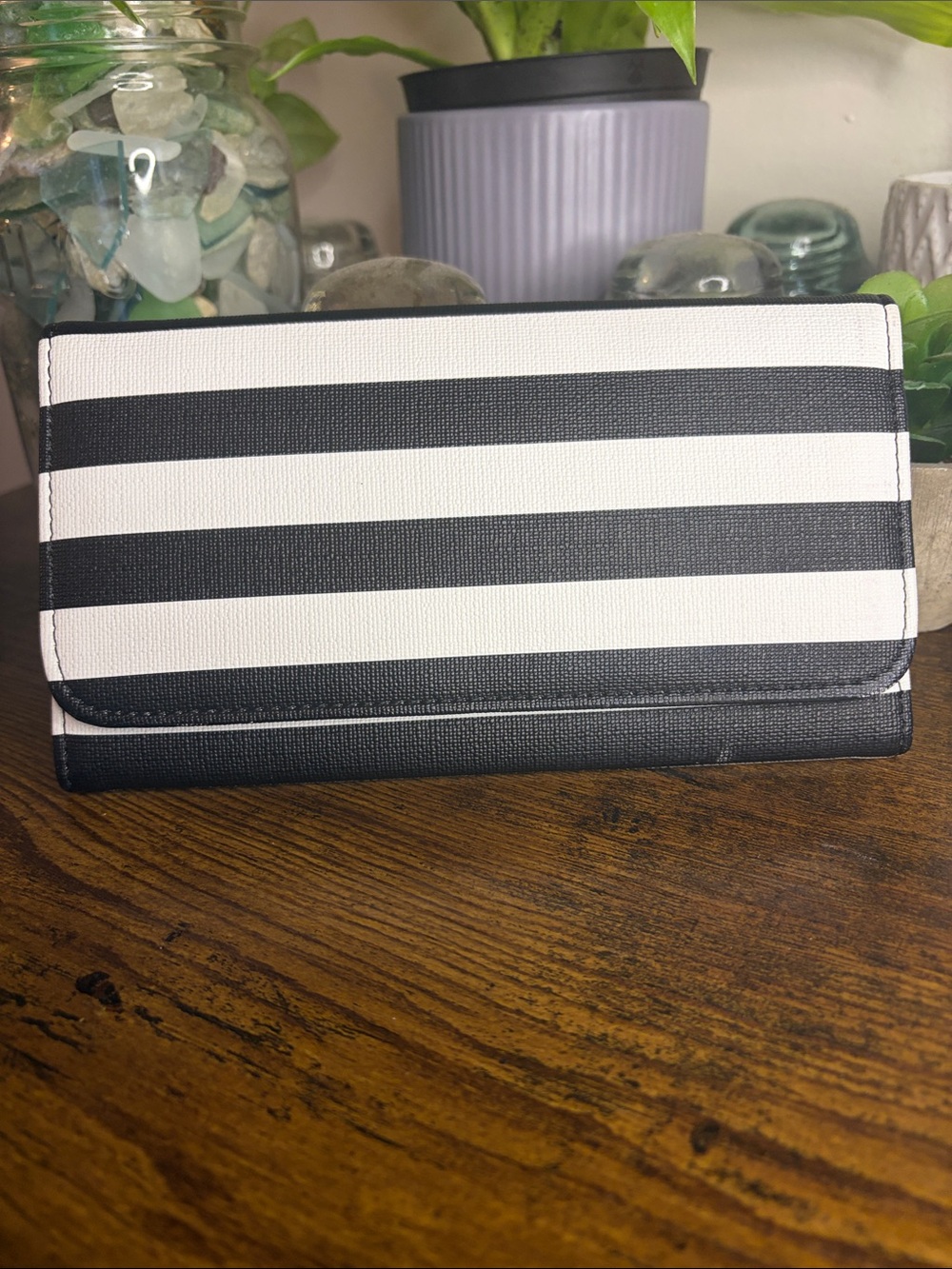 Kut from the Kloth Black and White Striped Wallet